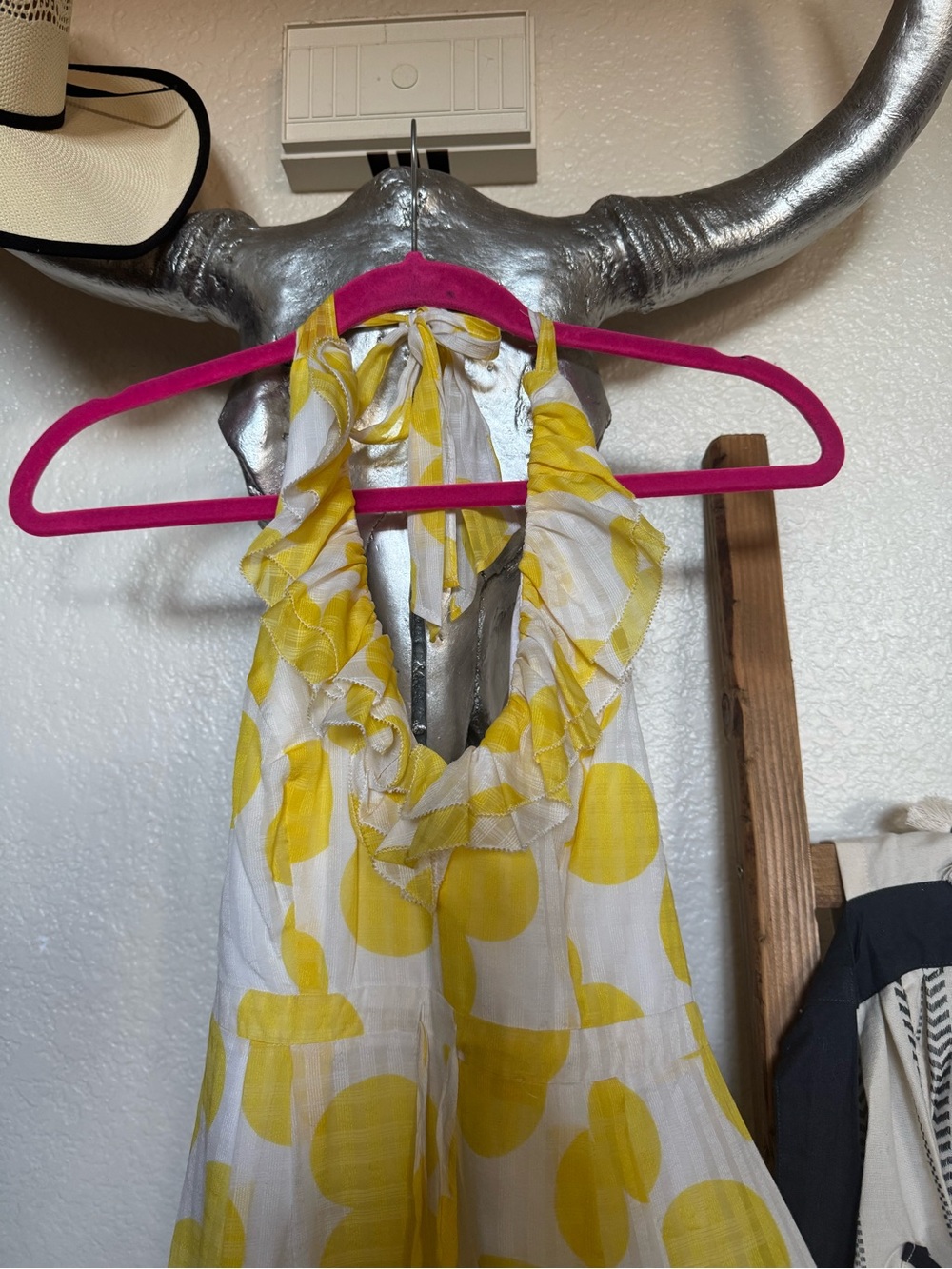 Lilly Pulitzer Yellow & White Silk Blend Halter Ruffle Dress Size 0 - Picture 4 of 10